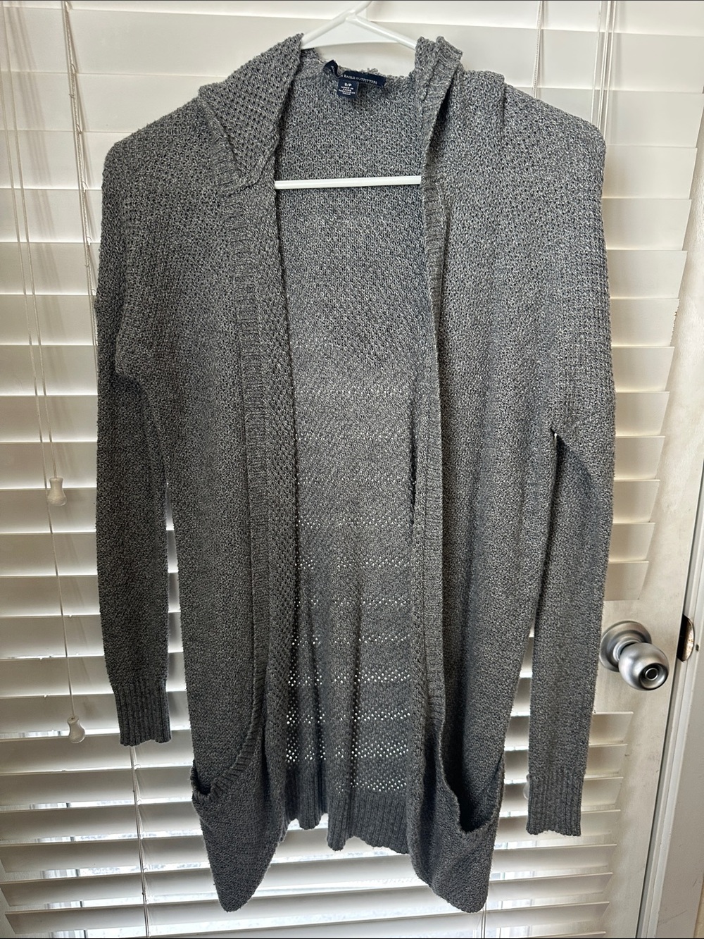 American Eagle Outfitters Gray Open-Front Hooded Cardigan